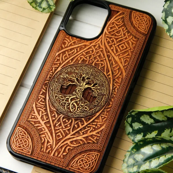 Yggdrasil - Tree of the 9 Worlds
